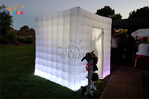 white inflatable cube photo booth 1
