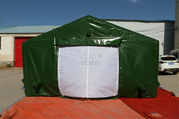 Airtight Inflatable Army Tent Wst108