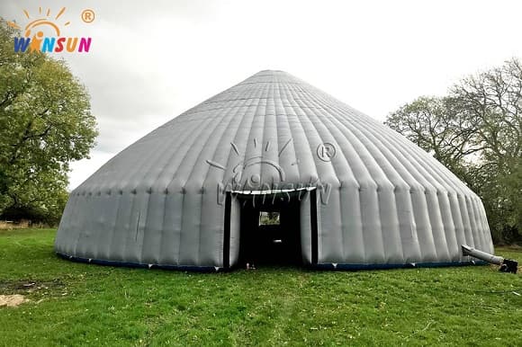 Huge outdoor Inflatable soccer air dome