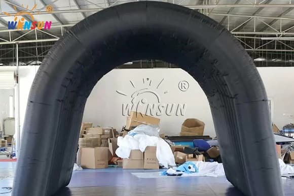 Outdoor inflatable tunnel tent
