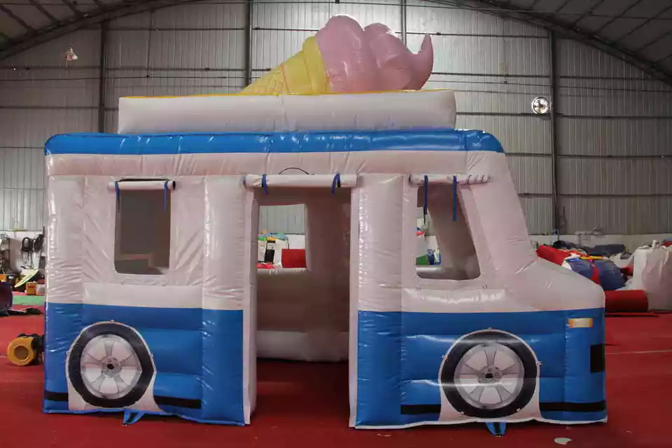 Inflatable ice cream booth Dining car tent